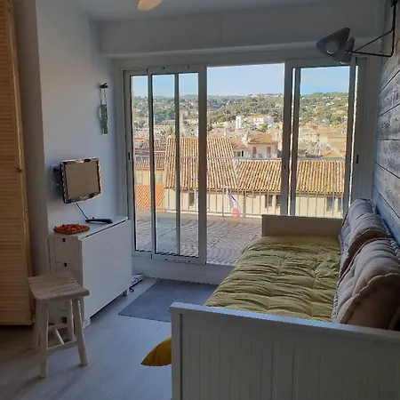 Apartment Entre Terre Et Plein Centre Terrasse Cassis
